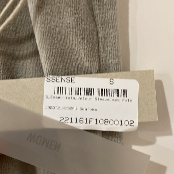 Fear of God Essentials velour sleeveless polo - Picture 6 of 6